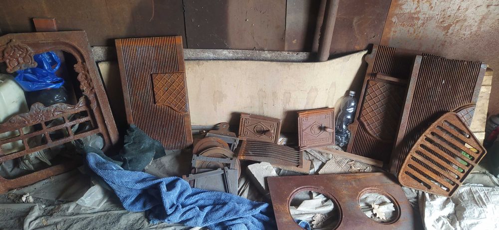 Камін чугунний новий