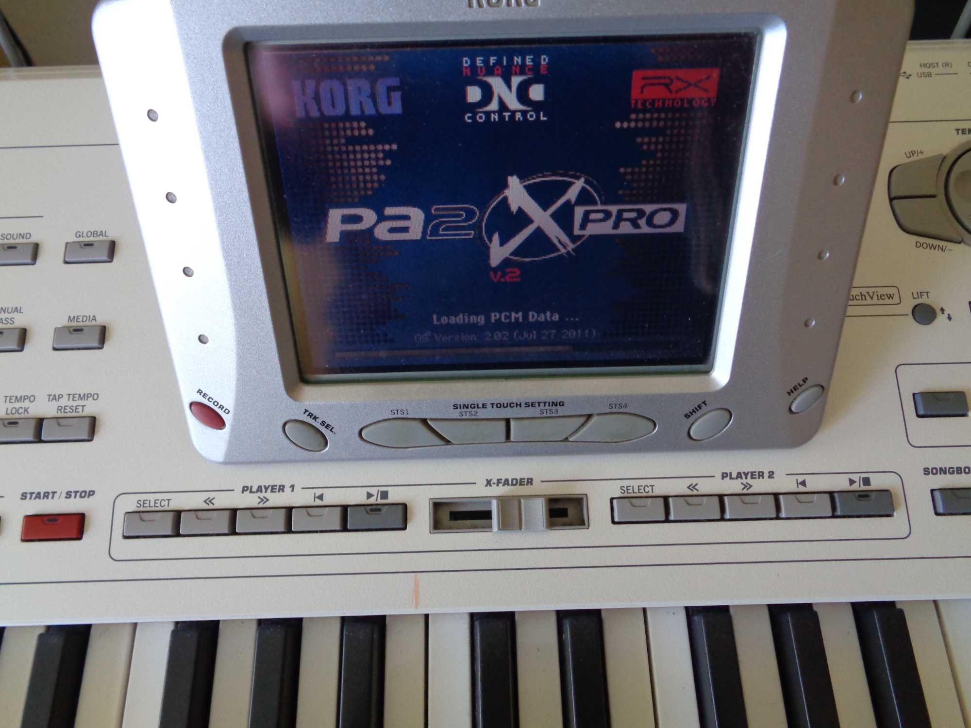 piano teclado arranjador orgão korg pa 2