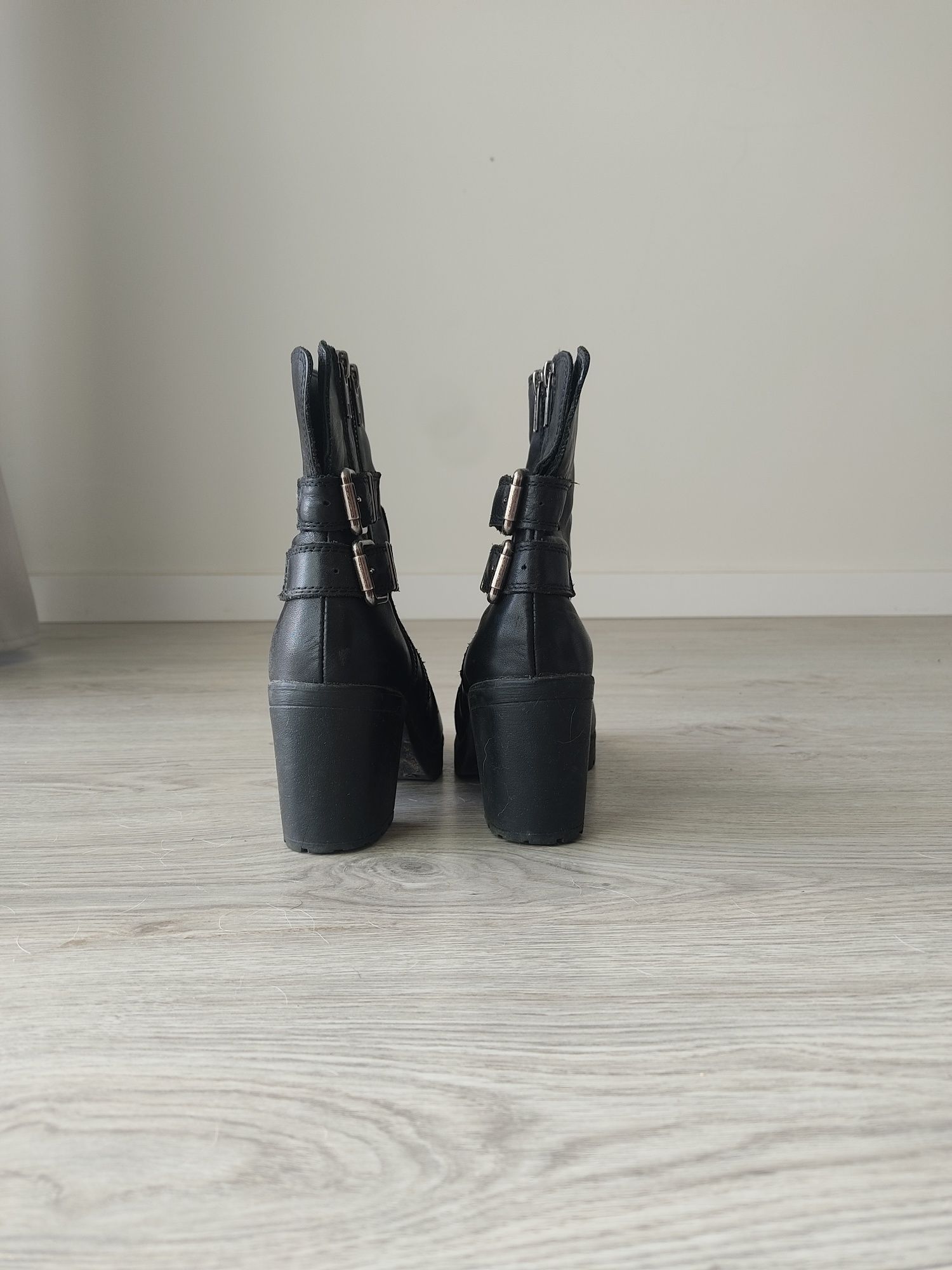 Botas petras, 38