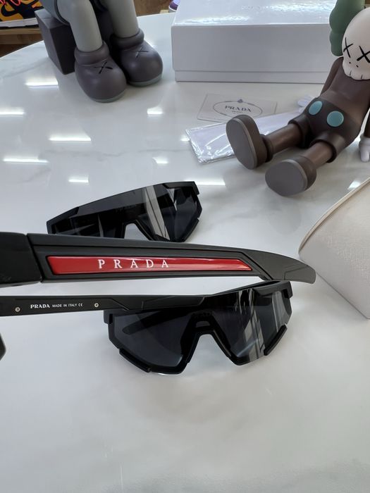 Окуляри Сонцезахисні PRADA sport Black / Red