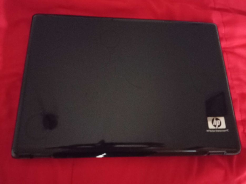 Portátil HP Pavillion 6700 - DV6780