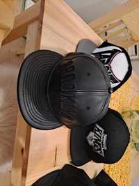 Czapeczki snapback i fulcap