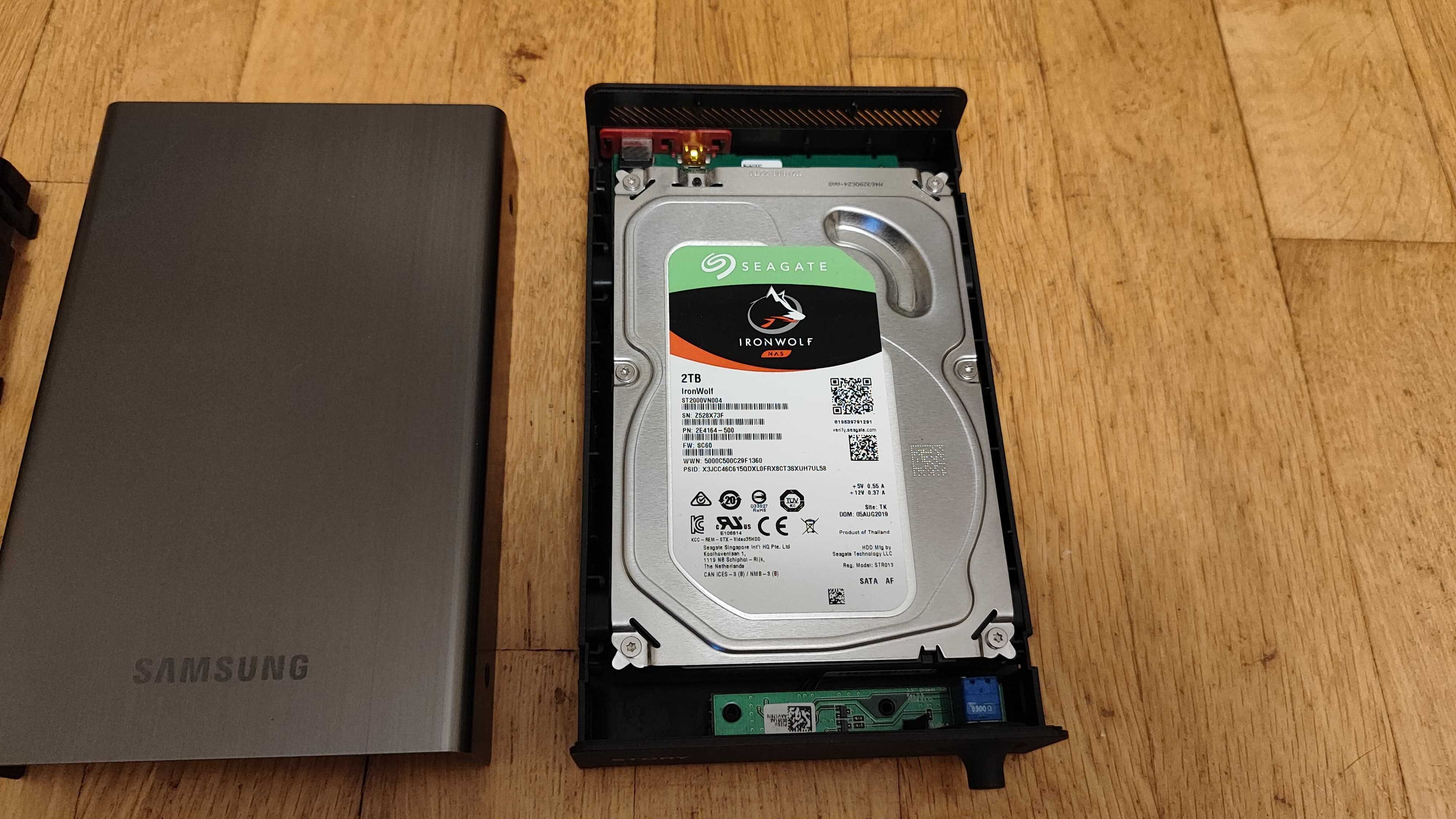 Внешний жесткий диск Samsung STORY Station + Seagate IronWolf 2TB