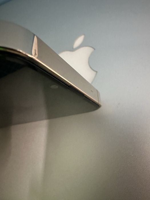 iPhone 13 pro 128GB Gold