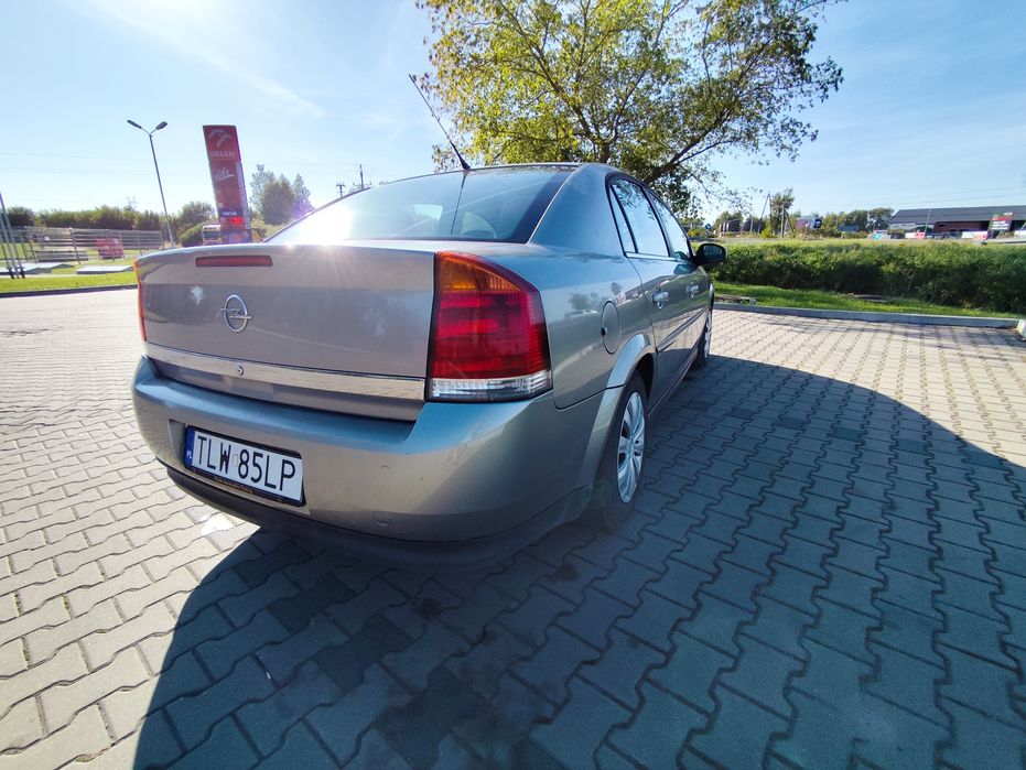 Opel Vectra C sedan 2.2 benzyna