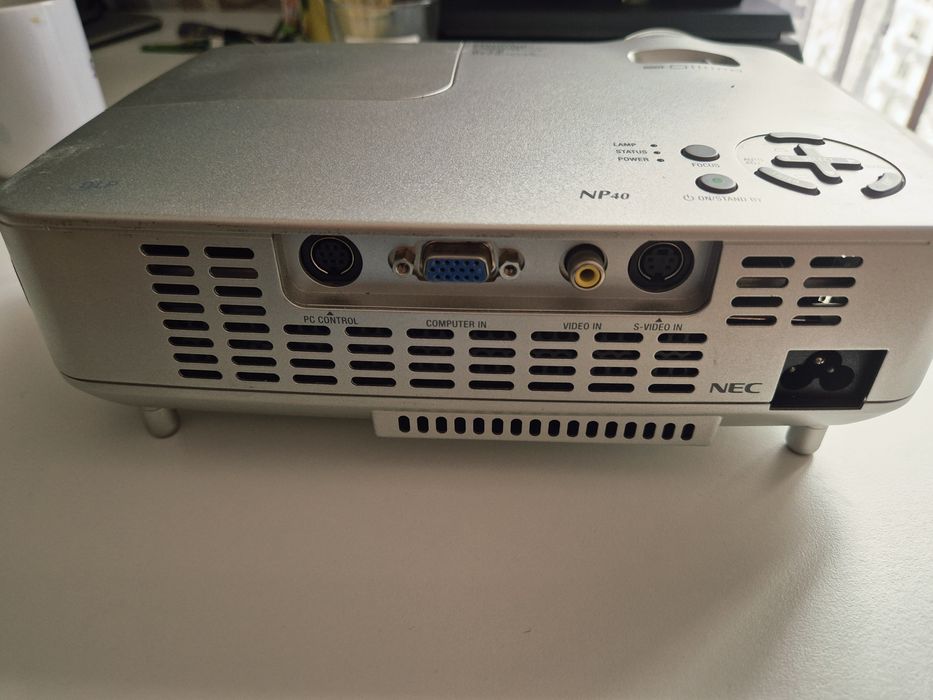 Projektor multimedialny