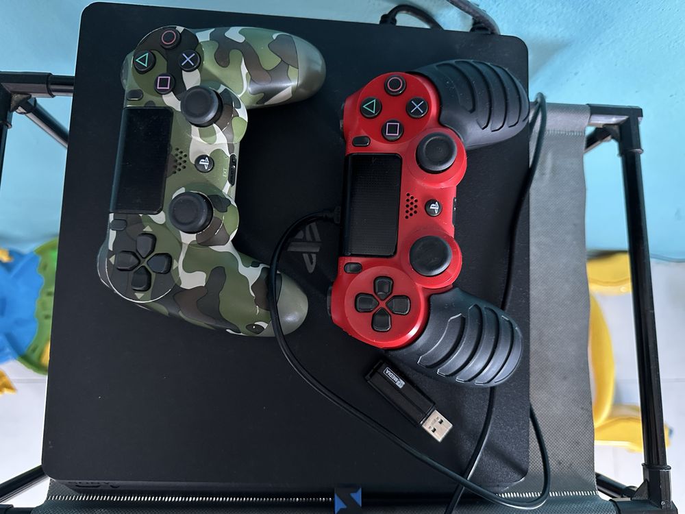 Playstation 4 Slim 1T