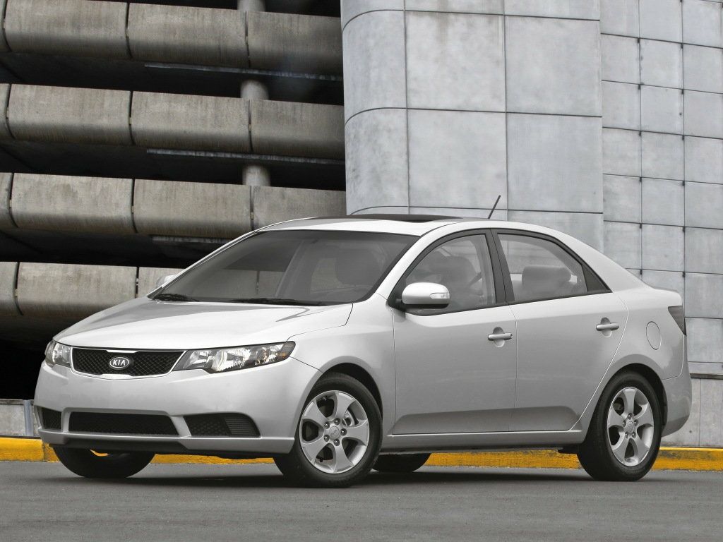 Лобовое стекло Kia Forte Cerato (2005-2008)(2008-2022) Боковое заднее