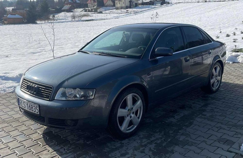 AUDI A4B6 2.0B 131km