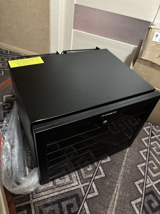 ‼️ТЕРМІНОВО‼️Автохолодильник Dometic DM50C F