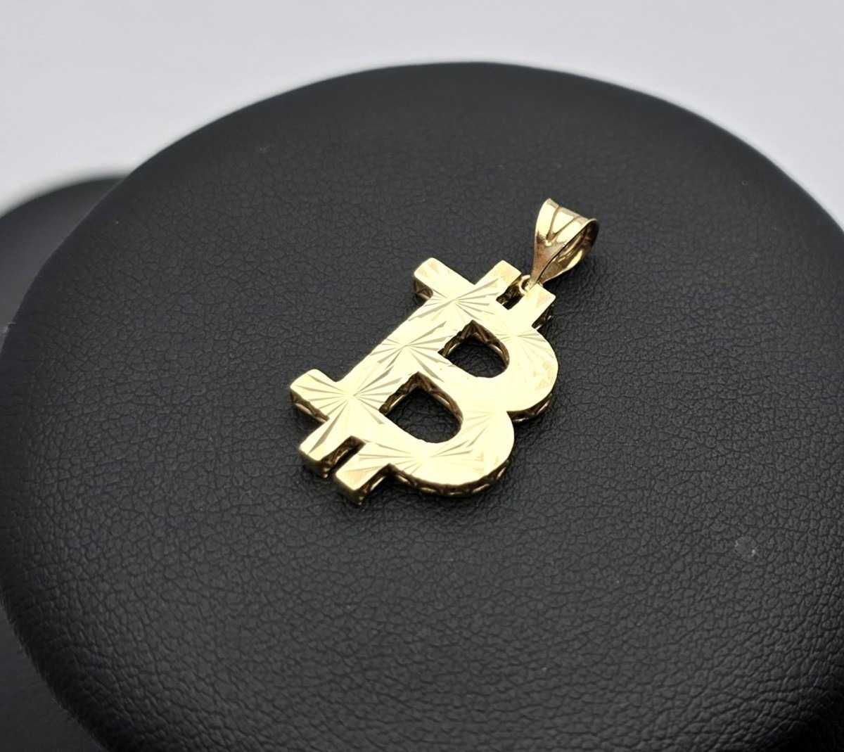 Piękna Złota Zawieszka Bitcoin 1,69G P585