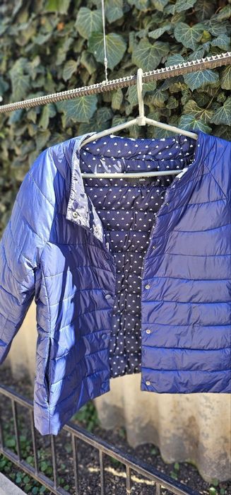 Лёгкая курточка .