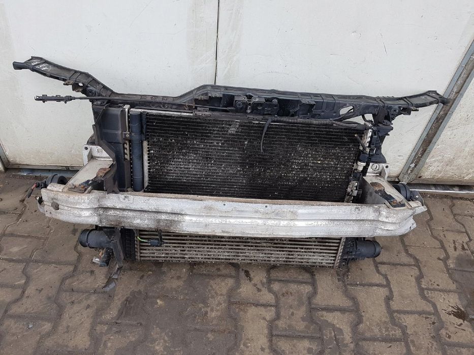 AUDI A4 B8 08-11r 2.0 TDI PAS PRZEDNI CHŁODNICE MANU