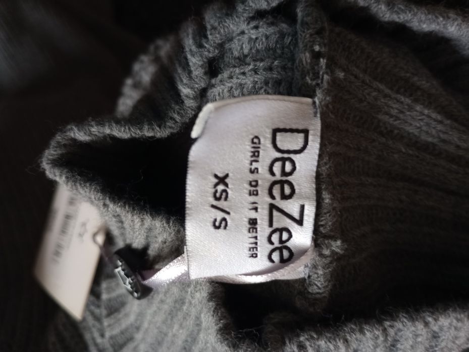 Sprzedam sukienkę sweterek