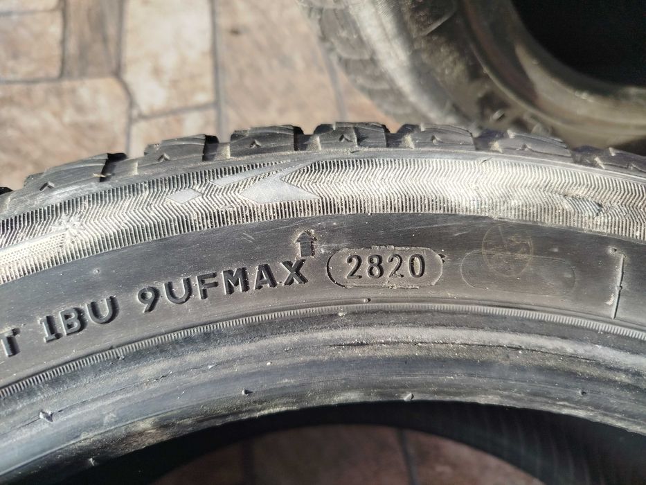 Зимняя резина 2245 45 17 Firemax