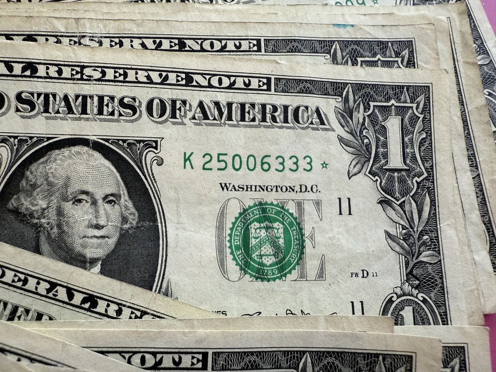 Колекційні купюри 1$* (серія заміщення)