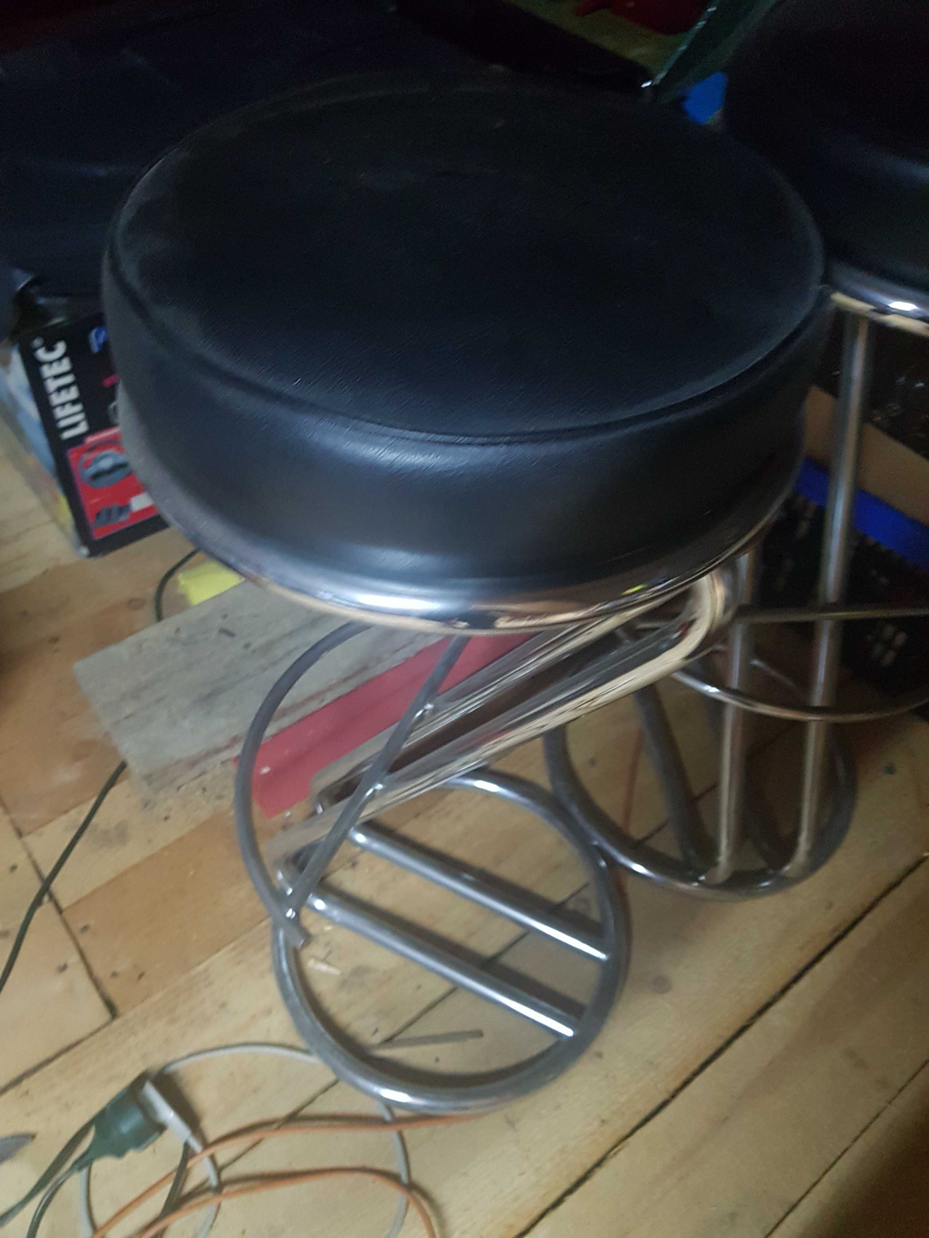 Hoker krzesła 2 barowe czarne