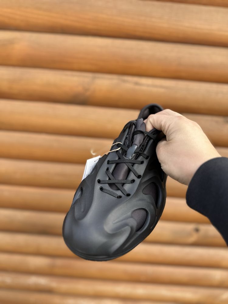Чоловічі кросівки Adidas Adifom Q 42,42,5,43,44