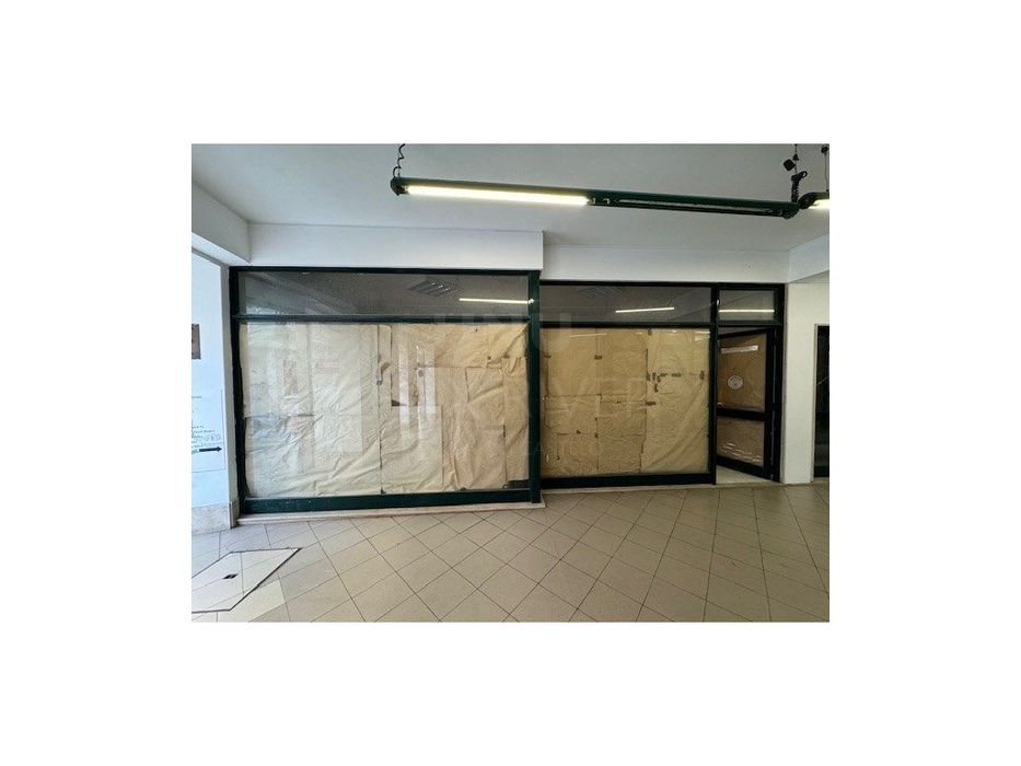 Loja para arrendamento