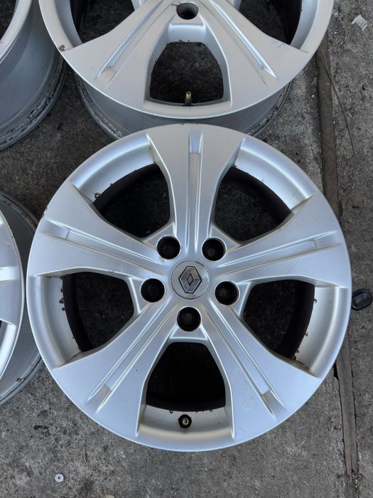 Диски R17 5/114,3 Et 49 Renault Megane Scenic Koleos Qashqai