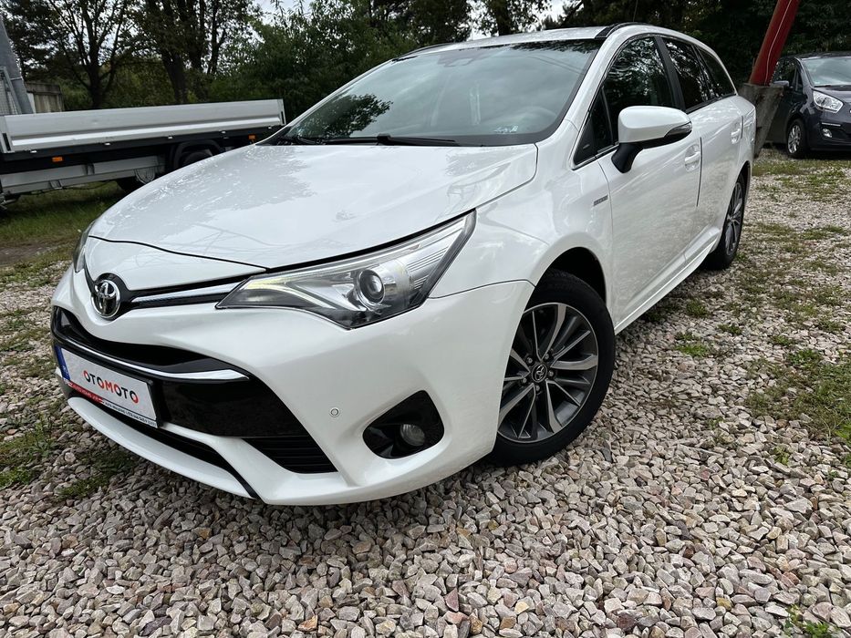 Toyota Avensis 1,8 Benzyna,6biegów,Stan Idelany,Bogata Wersja,Serwis w Aso do Końca