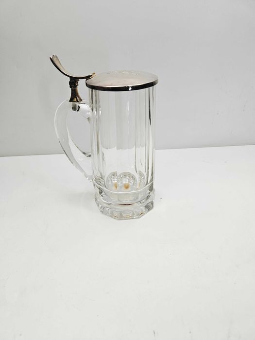 Stary kufel - przykrywany