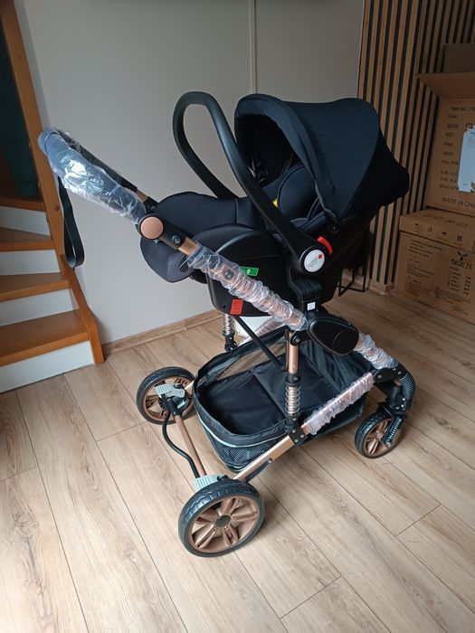 Fabrycznie nowy wózek dziecięcy 3w1 wielofunkcyjny wysyłka