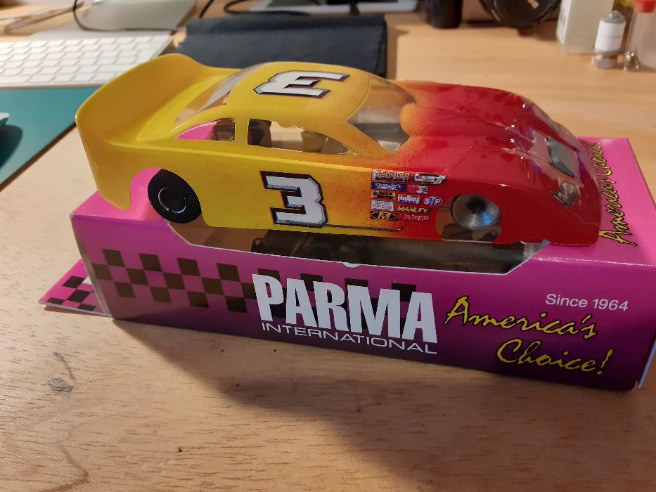 Slot car Parma Flexi 5 (sem motor)