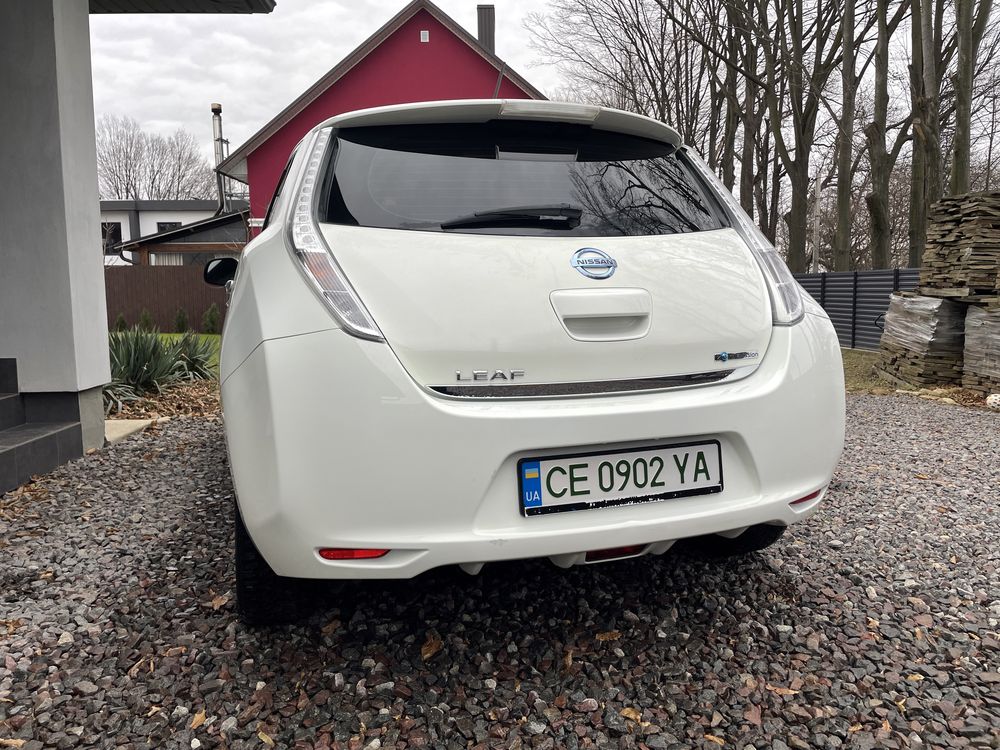 Nissan leaf 74 тис пробега