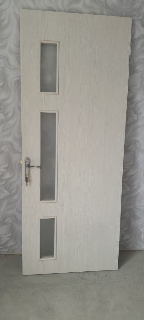 Продам нові міжкімнатні двері