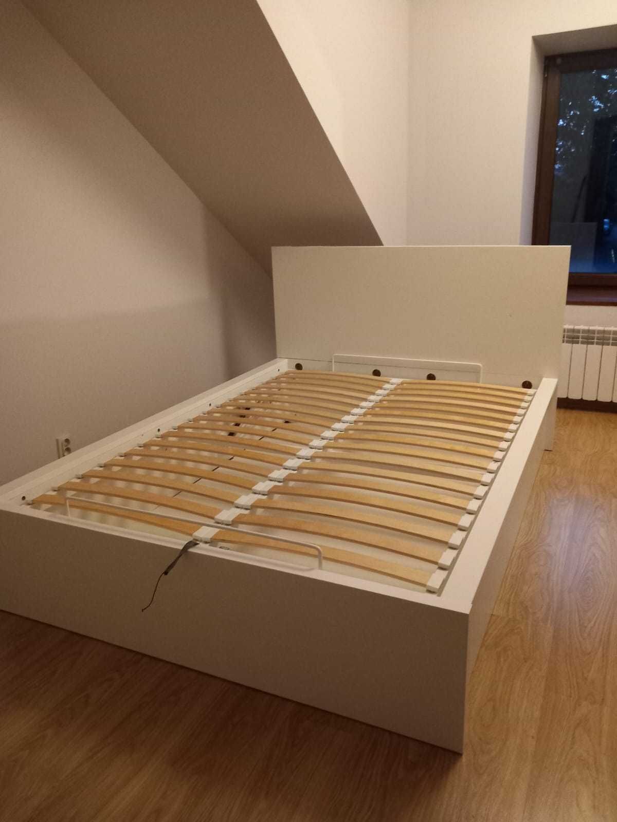 Łóżko 140x200 Ikea Malm ze stelażem podnoszonym