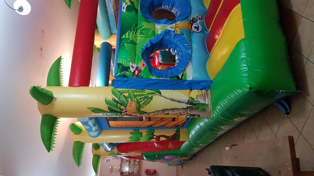 plac zabaw eurobungee dmuchańce byk rodeo zamek piana dmuchany zjeżdża