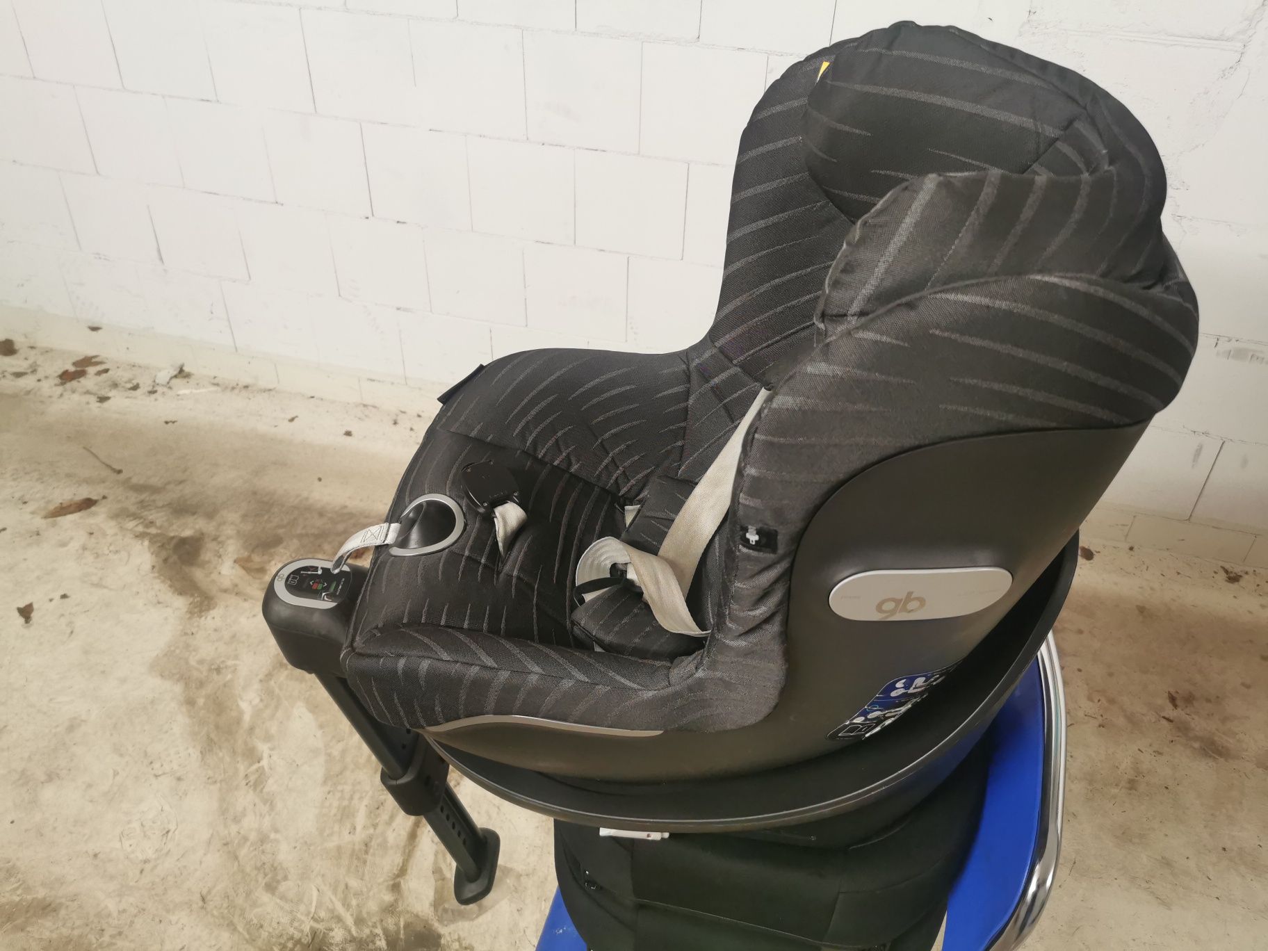 Fotelik Britax Romer Dualfix M i-Size obrotowy