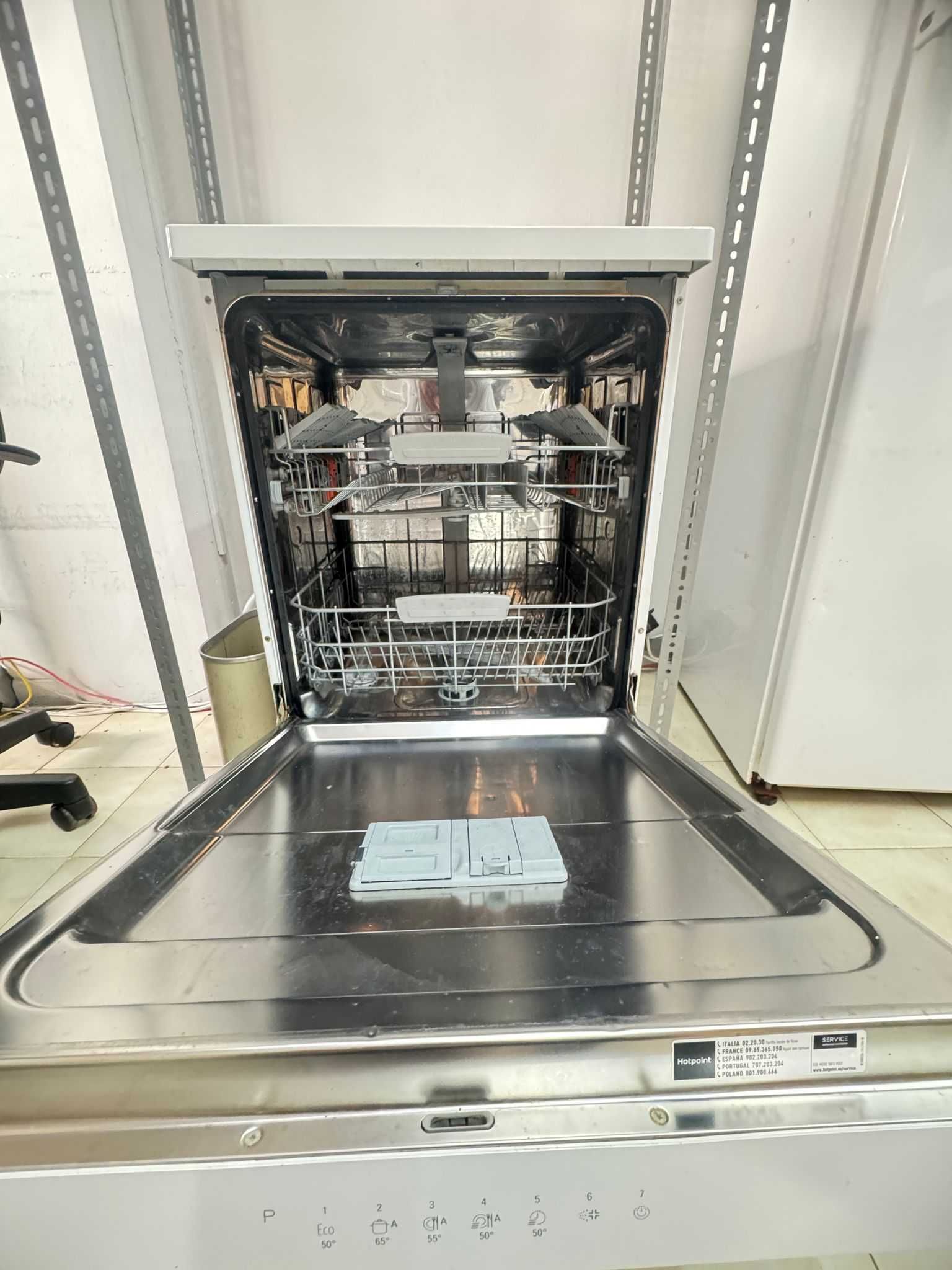 Máquina de lavar loiça Hotpoint