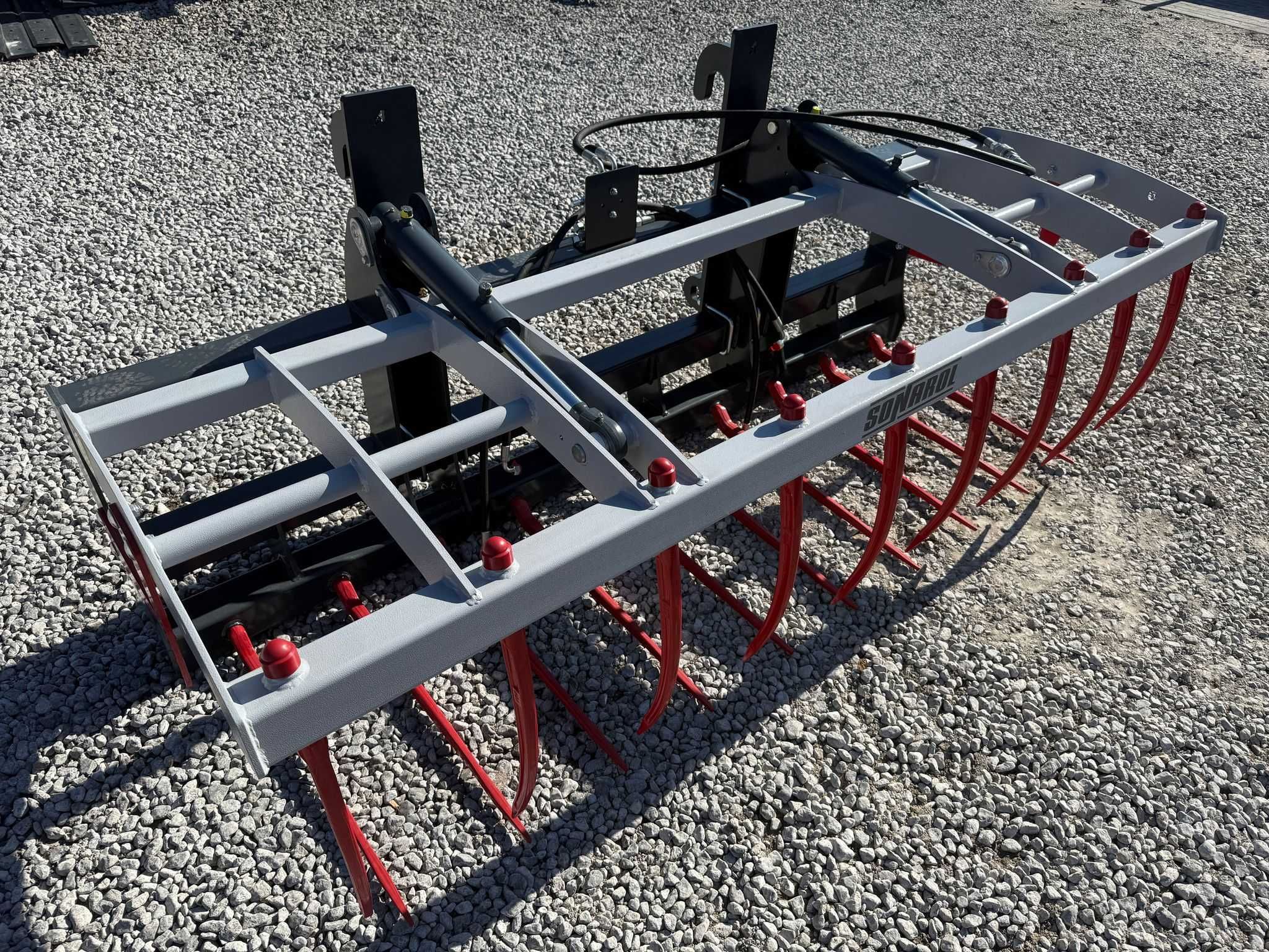 Krokodyl do 2,4m OD RĘKI JCB Manitou CAT SONAROL