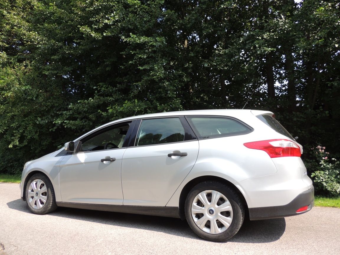 Ford Focus Mk3 1.6 TDCI 95KM klimatyzacja