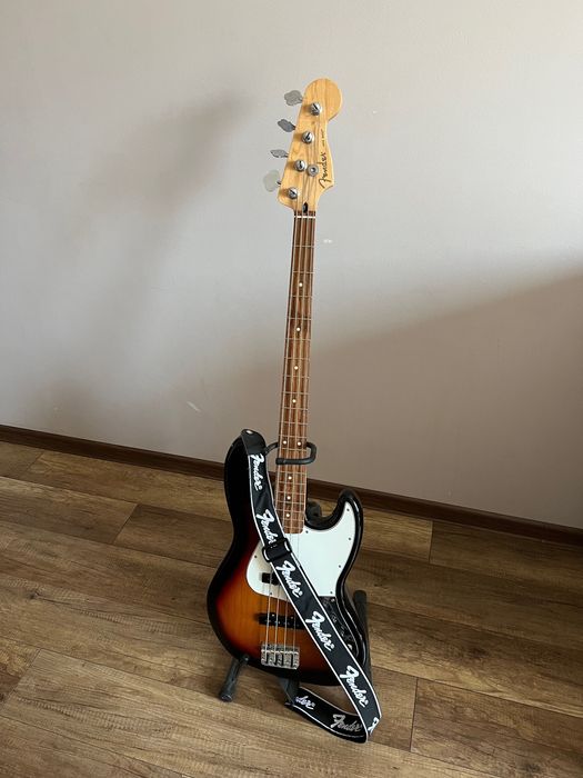 Gitara basowa Fender Player Jazz Bass PF 3TS Meksyk, stan idealny