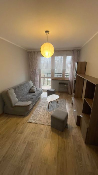 Wynajmę 2 pokojowe mieszkanie z balkonem CENTRUM