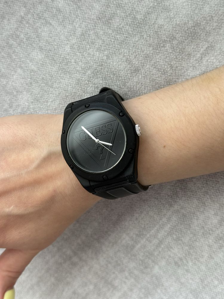 Годинник Guess унісекс