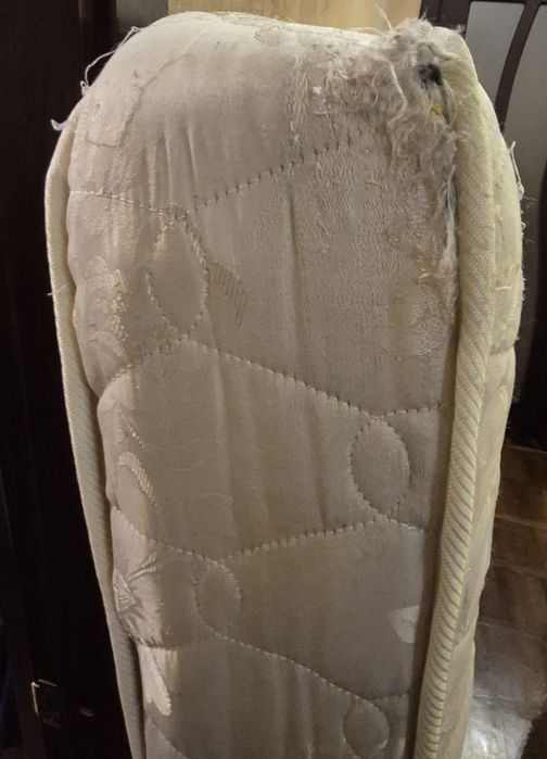 Продам матрац 200×160