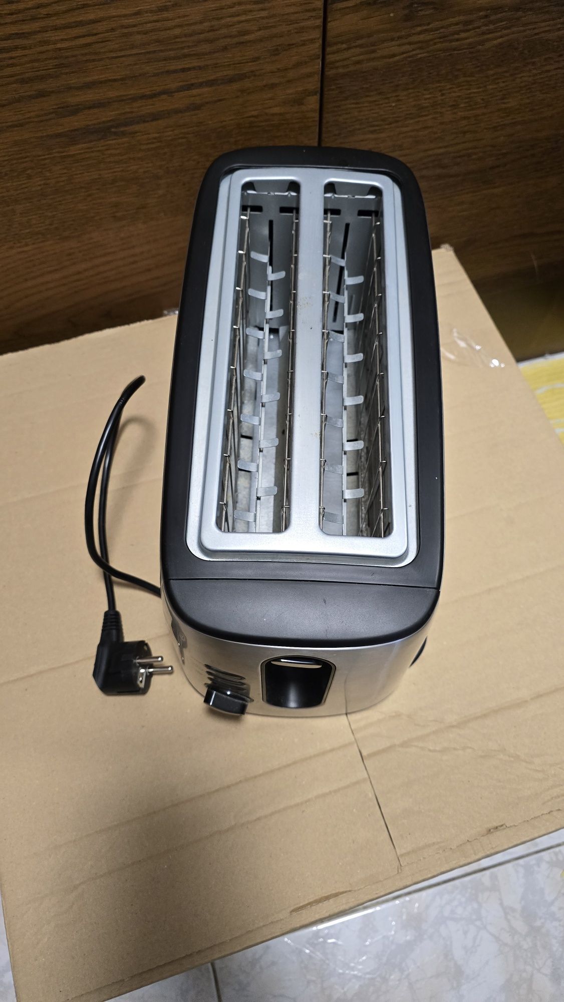 Torradeira 2E XL BECKEN BT8759 INOX
87