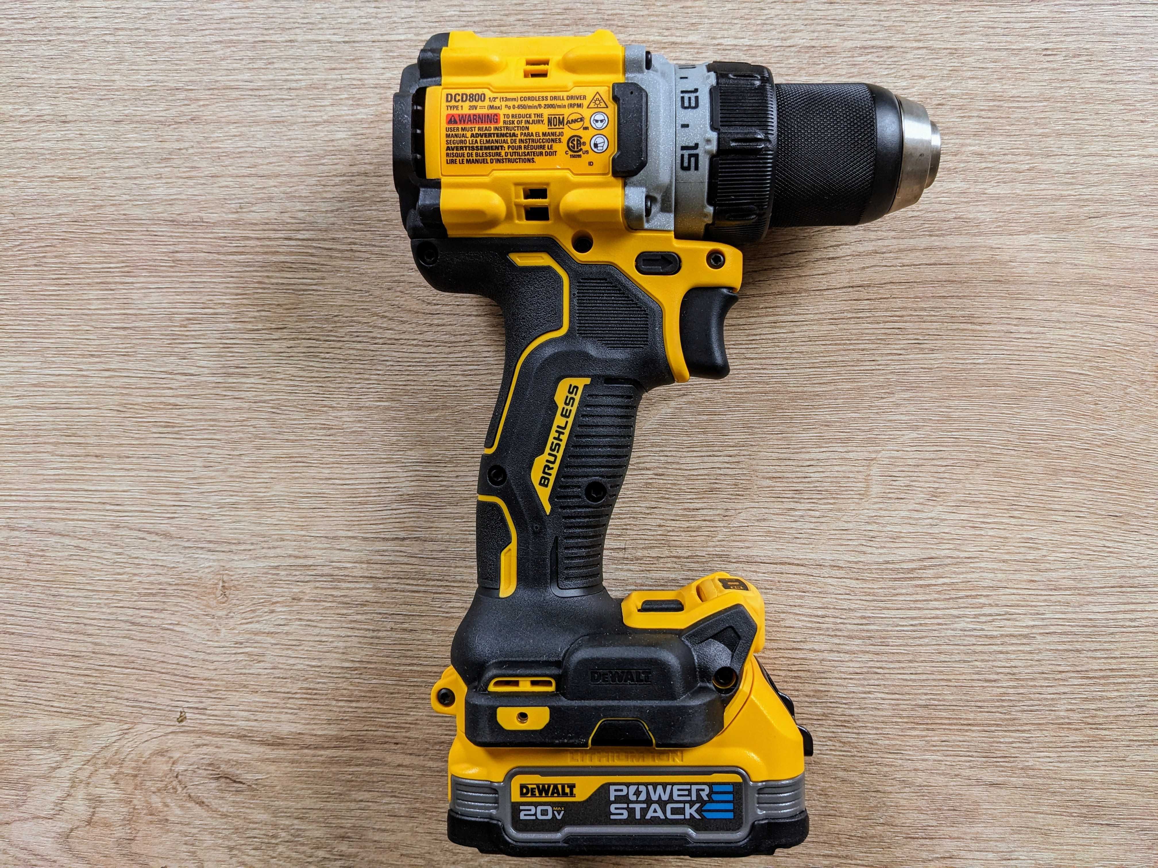 DeWALT DCD800E1 20V безщітковий шуруповерт 20v PowerStack