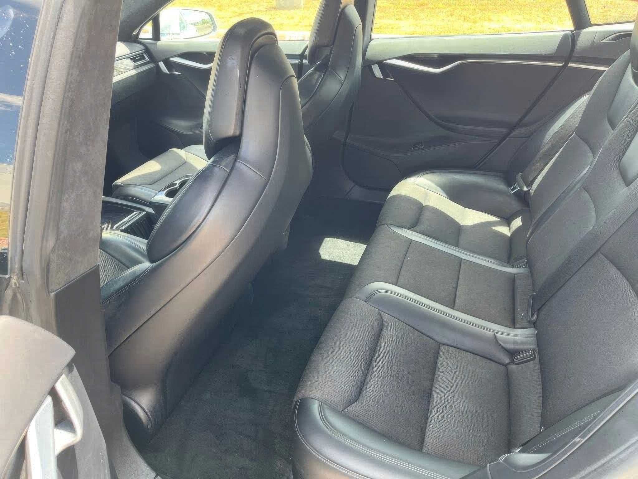 Tesla Model S P100D 2017