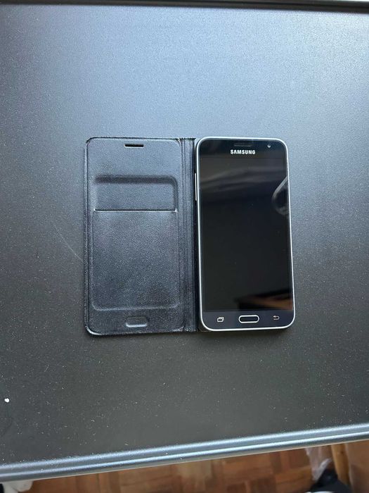 Samsung Galaxy J3 (2016) 8GB
