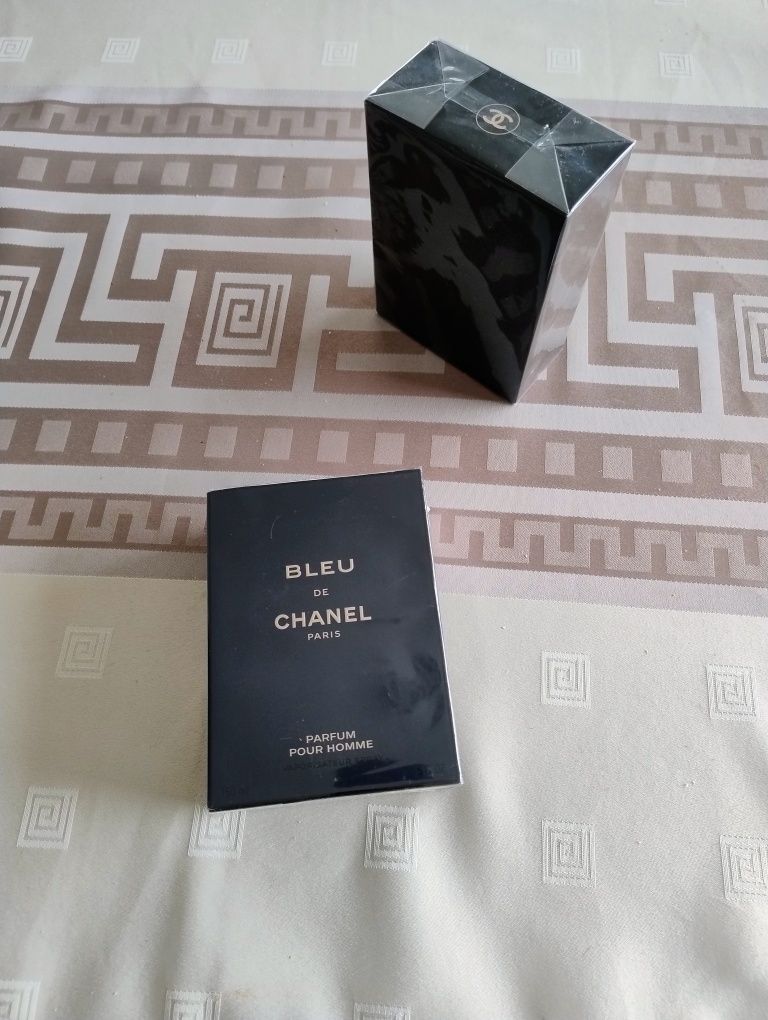 Sprzedam Perfum de Chanel bleu męski 150 ml