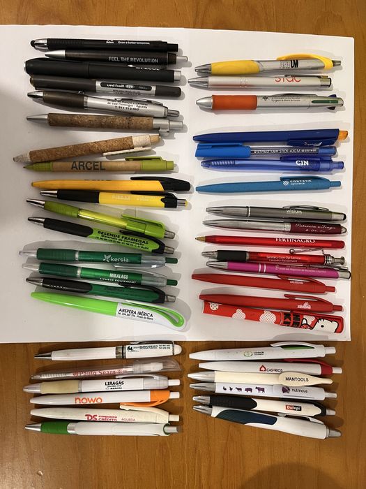 Coleção 45 canetas