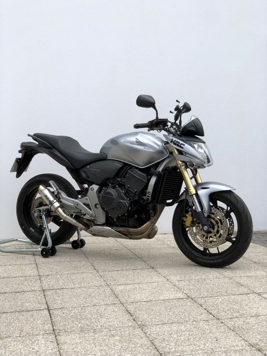 Honda hornet CB600F