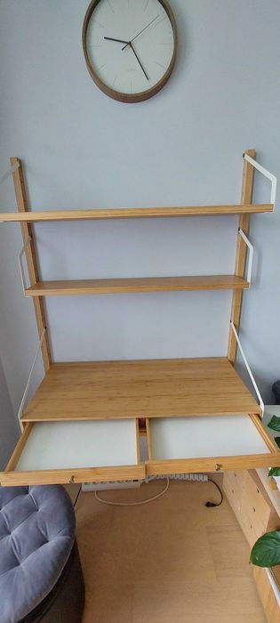 Biurko składane do montażu na ścianie