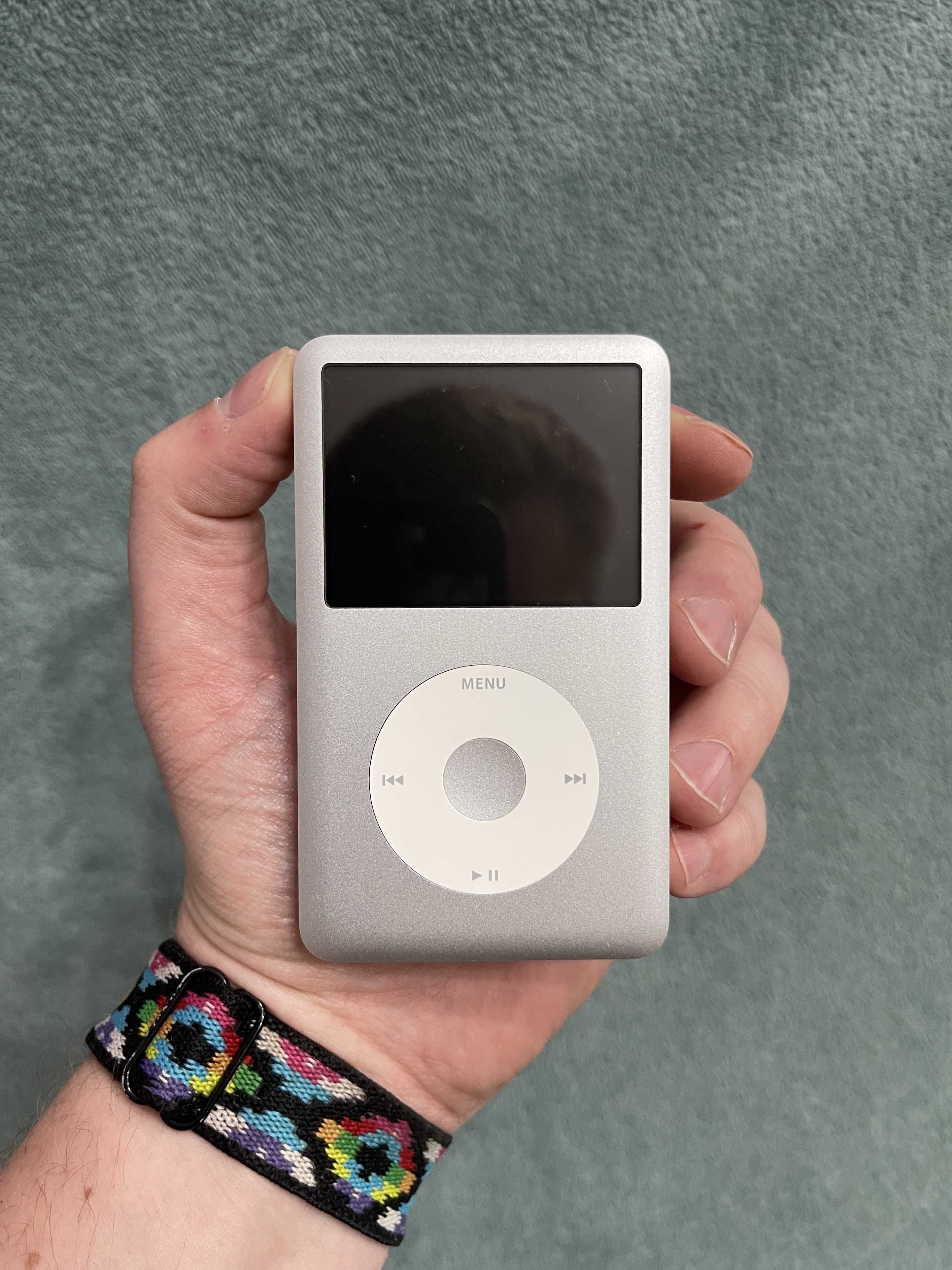Apple IPod Classic 120GB Комплект S/N 8L8395TP2C5 A1238 (6 7) НП Ок