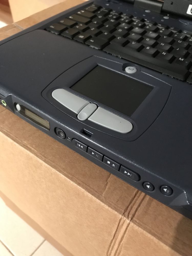 Portatil HP raro - retro antigo ano 2001 - OMNIBOOK XE3